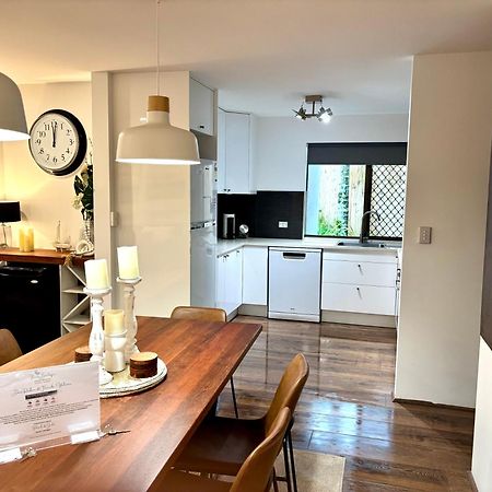 Noosa Boutique Apartments & Elkhorn Villas Eksteriør bilde